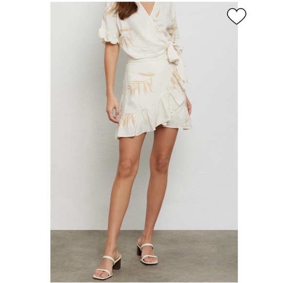 Rails NWT Etienne Printed Mini Wrap Skirt Linen Blend Size Medium - Picture 1 of 12